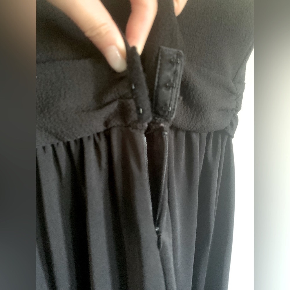 H&M Black sleeveless cowl neck wide legged jumpsuit-Size 6-NWOT - Picture 3 of 7